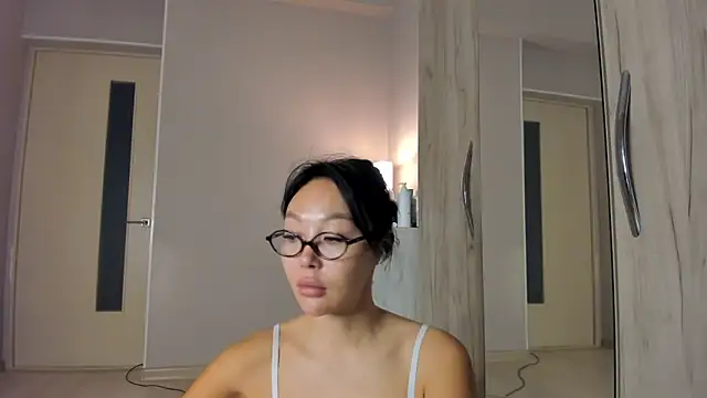 keiko hot online show from June 2026 02:47:01 AM