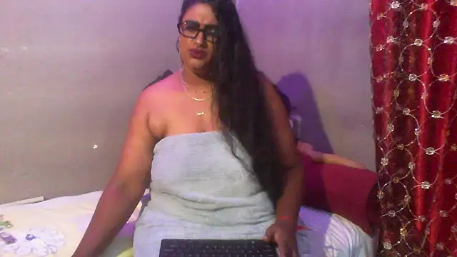 EROTICNAWTY2 online show from January 2025 07:10:01 AM