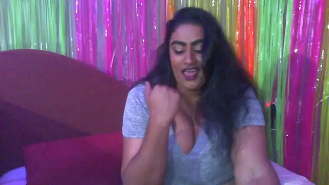 EROTICNAWTY2 online show from September 2025 01:52:01 AM