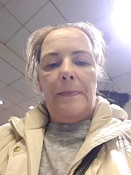 Snapshot of saharaheiss chatting on February 2025 02:02:01 PM saharaheiss online show from February 2025 02:02:01 PM