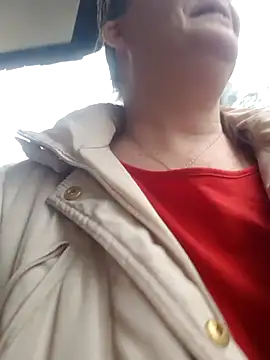 Snapshot of saharaheiss chatting on February 2025 04:14:02 PM saharaheiss online show from February 2025 04:14:02 PM