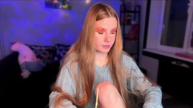 Chanel Gill online show from December 2025 07:53:02 PM