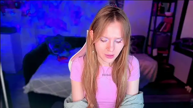 Snapshot of Chanel_Gill chatting on March 2026 12:02:01 AM Chanel Gill online show from March 2026 12:02:01 AM