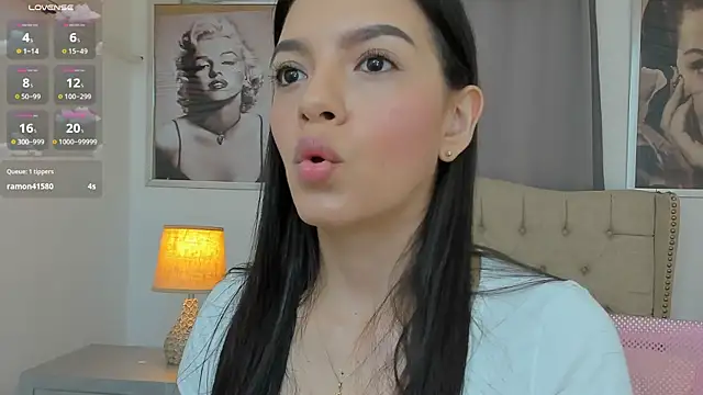 Snapshot of Beautyari_ chatting on March 2026 12:30:01 PM Beautyari online show from March 2026 12:30:01 PM