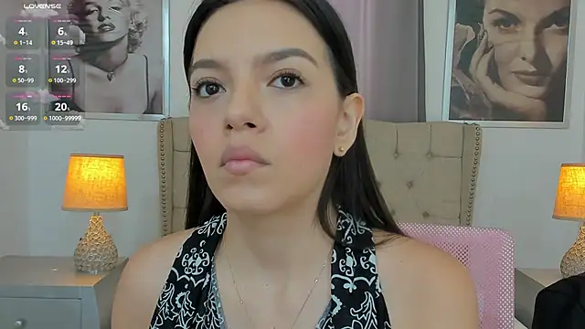 Snapshot of Beautyari_ chatting on March 2026 12:09:01 PM Beautyari online show from March 2026 12:09:01 PM