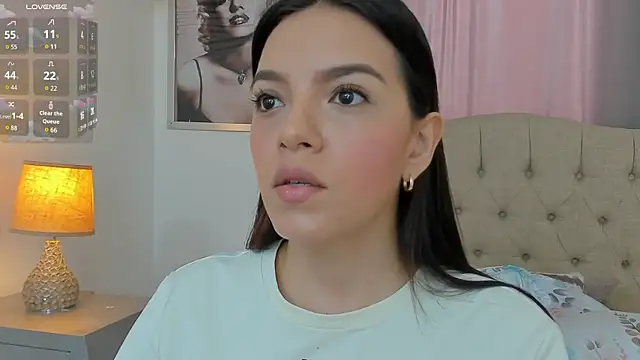 Snapshot of Beautyari_ chatting on March 2026 12:31:02 PM Beautyari online show from March 2026 12:31:02 PM