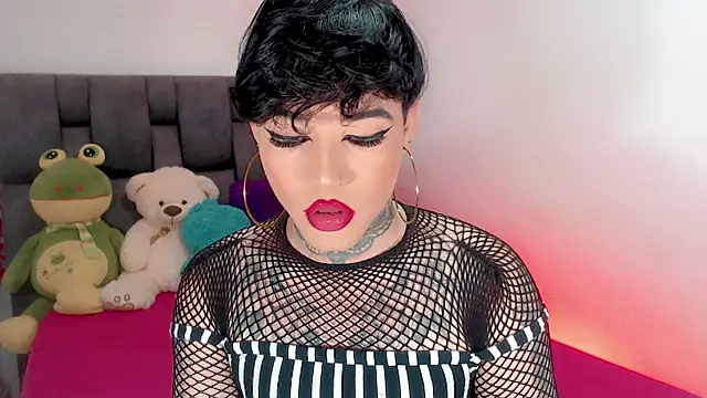 Snapshot of little_star_porn chatting on October 2025 07:45:02 PM little star porn online show from October 2025 07:45:02 PM