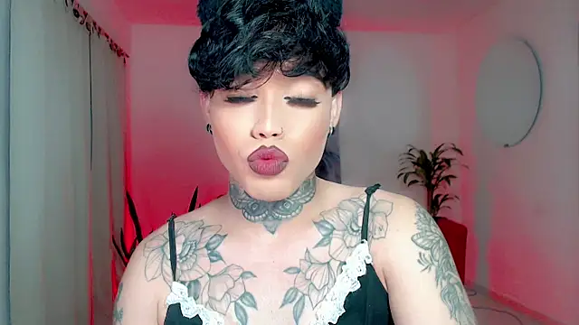 Snapshot of little_star_porn chatting on January 2026 11:53:02 PM little star porn online show from January 2026 11:53:02 PM