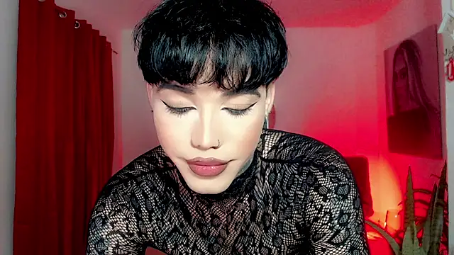 Snapshot of little_star_porn chatting on February 2026 09:38:02 PM little star porn online show from February 2026 09:38:02 PM