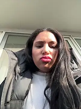 MeghanXO online show from December 2025 03:18:02 PM