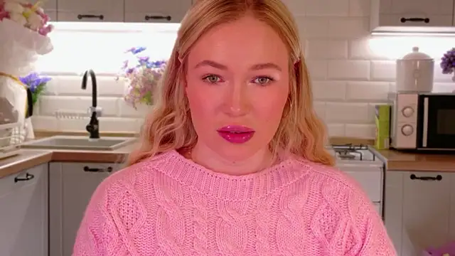 Snapshot of Veronika_Mitchel chatting on December 2025 11:26:02 AM Veronika Mitchel online show from December 2025 11:26:02 AM