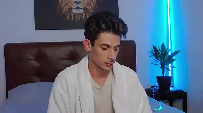 DanielCrush1 online show from January 2025 05:42:02 PM