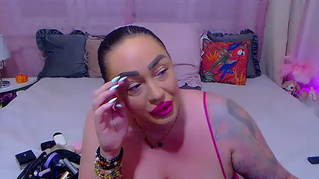 BustyVicky online show from September 2025 09:53:02 PM