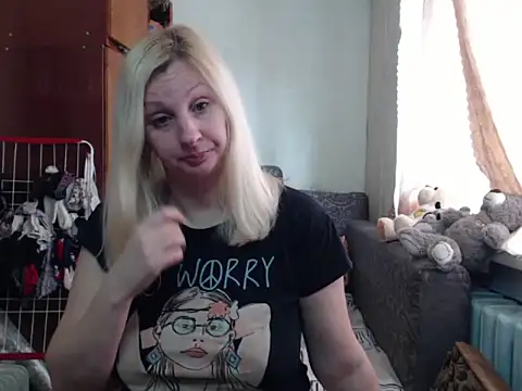 BustyBlond online show from February 2025 09:45:02 AM