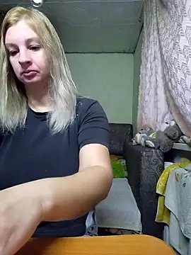 BustyBlond online show from November 2025 04:44:02 AM