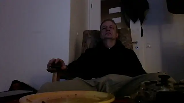 Cordt27 online show from May 2026 07:52:01 PM