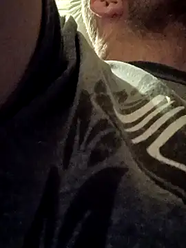 Snapshot of 420pussylickr chatting on December 2025 08:01:01 AM 420pussylickr online show from December 2025 08:01:01 AM