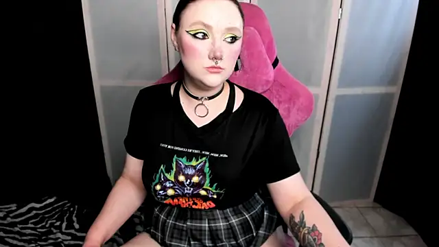 Snapshot of YourDyingBride chatting on October 2025 01:13:02 AM YourDyingBride online show from October 2025 01:13:02 AM