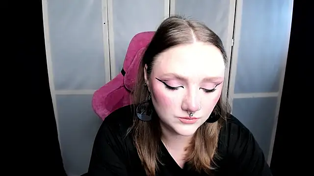 Snapshot of YourDyingBride chatting on October 2025 12:29:01 AM YourDyingBride online show from October 2025 12:29:01 AM