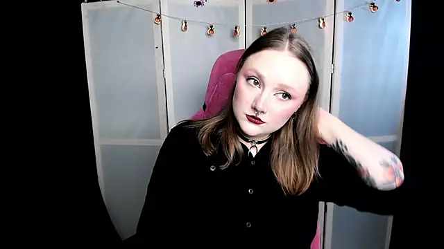 Snapshot of YourDyingBride chatting on November 2025 11:04:02 PM YourDyingBride online show from November 2025 11:04:02 PM