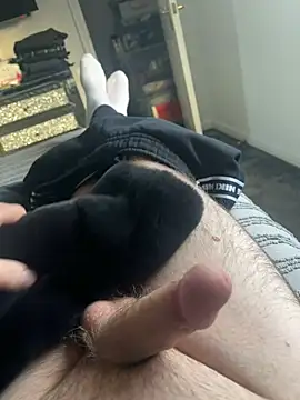 Snapshot of Furdale chatting on March 2025 04:24:02 PM Furdale online show from March 2025 04:24:02 PM