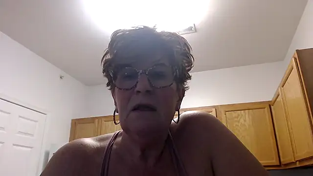 Snapshot of plusizebigbooty chatting on February 2025 10:29:02 PM plusizebigbooty online show from February 2025 10:29:02 PM