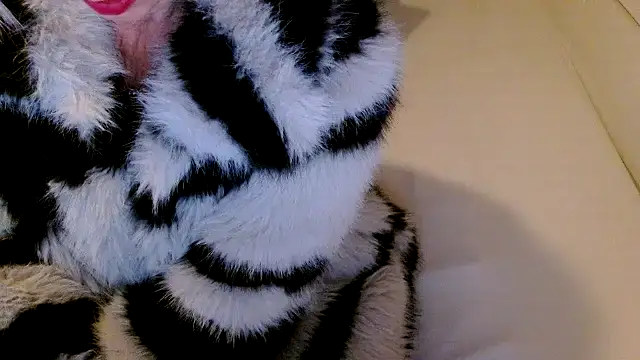 34MANON online show from November 2025 06:39:03 AM