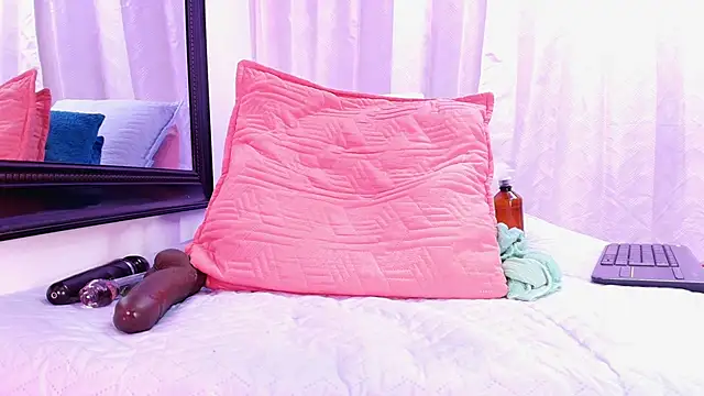 danna berlin  online show from January 2025 10:32:02 PM