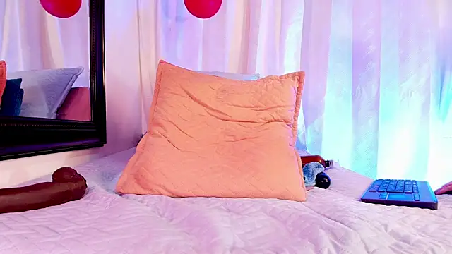 danna berlin  online show from February 2025 10:25:01 PM