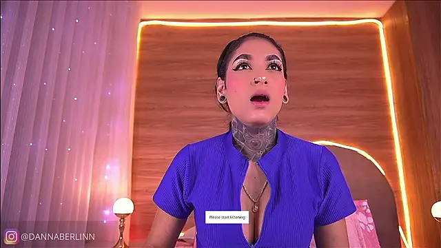 Snapshot of danna_berlin_ chatting on February 2026 07:20:01 PM danna berlin online show from February 2026 07:20:01 PM