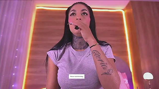 Snapshot of danna_berlin_ chatting on February 2026 07:14:02 PM danna berlin online show from February 2026 07:14:02 PM