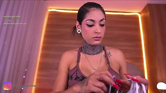 danna berlin  online show from April 2026 07:25:02 PM