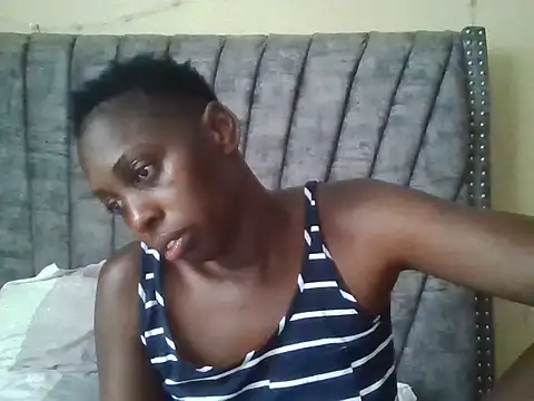 Snapshot of Dizzydose chatting on May 2026 02:37:01 PM Dizzydose online show from May 2026 02:37:01 PM