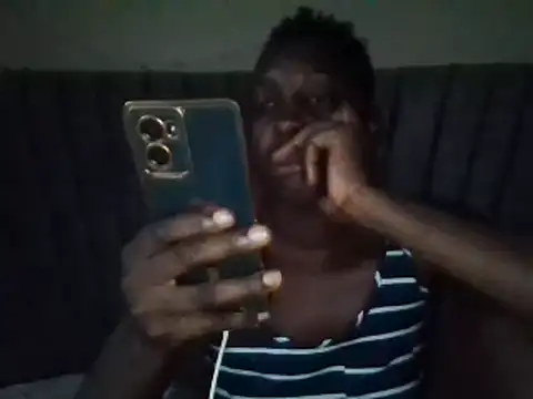 Snapshot of Dizzydose chatting on May 2026 03:47:02 AM Dizzydose online show from May 2026 03:47:02 AM
