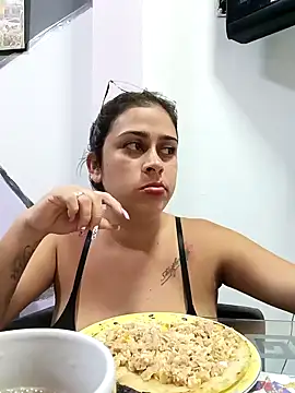 Latina sexy1 online show from February 2025 03:21:01 PM