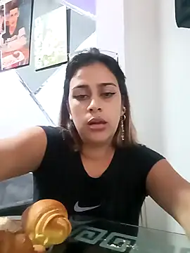 Latina sexy1 online show from February 2025 03:21:01 PM