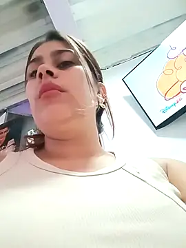 Latina sexy1 online show from October 2025 01:53:02 PM