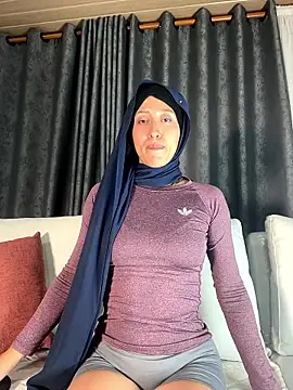 adila anich online show from May 2026 03:47:02 AM