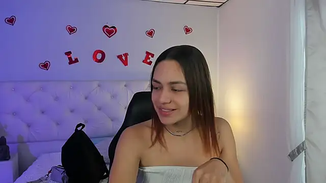 Snapshot of Aron_cruz chatting on February 2025 01:55:02 PM Aron cruz online show from February 2025 01:55:02 PM