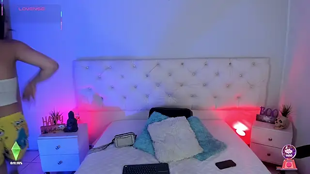 Snapshot of Aron_cruz chatting on October 2025 01:09:01 PM Aron cruz online show from October 2025 01:09:01 PM