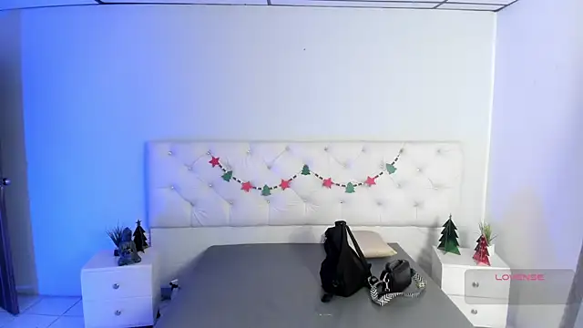 Snapshot of Aron_cruz chatting on December 2025 01:31:01 PM Aron cruz online show from December 2025 01:31:01 PM