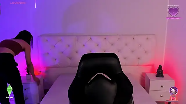 Snapshot of Aron_cruz chatting on January 2026 12:53:01 PM Aron cruz online show from January 2026 12:53:01 PM