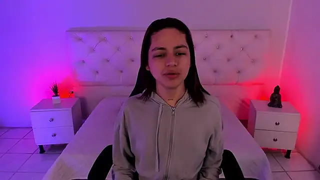 Snapshot of Aron_cruz chatting on January 2026 12:43:01 PM Aron cruz online show from January 2026 12:43:01 PM