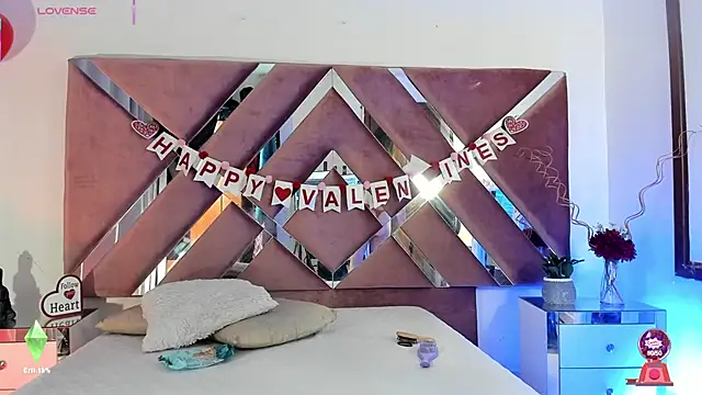 Snapshot of Aron_cruz chatting on February 2026 01:07:02 PM Aron cruz online show from February 2026 01:07:02 PM