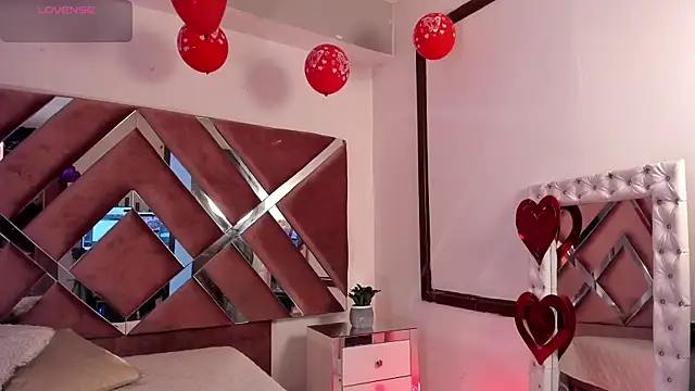 Snapshot of Aron_cruz chatting on February 2026 01:11:01 PM Aron cruz online show from February 2026 01:11:01 PM