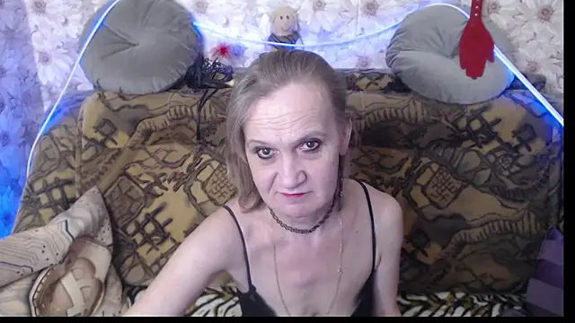 MissBekker online show from December 2024 01:22:01 AM