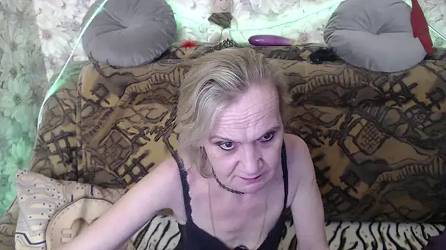 MissBekker online show from January 2025 12:39:02 AM