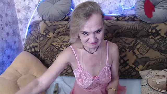 MissBekker online show from September 2025 06:51:02 PM