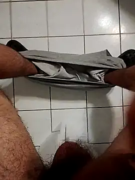 jon763 online show from October 2025 05:08:02 PM