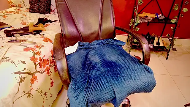 Naughty nightz online show from February 2025 10:04:02 PM